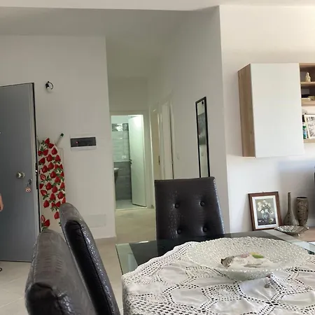 Holiday Apartments Appartamento *