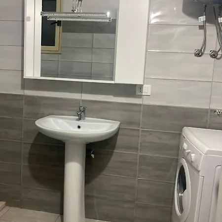 Appartamento Holiday Apartments Orikum